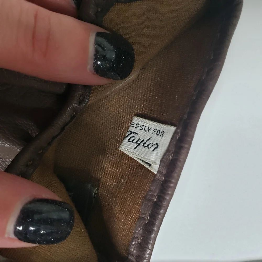 Vintage Lord & Taylor Taupe brown leather driving gloves silk lined size 6.5
